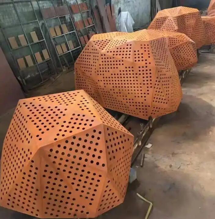 平房耐候钢造型